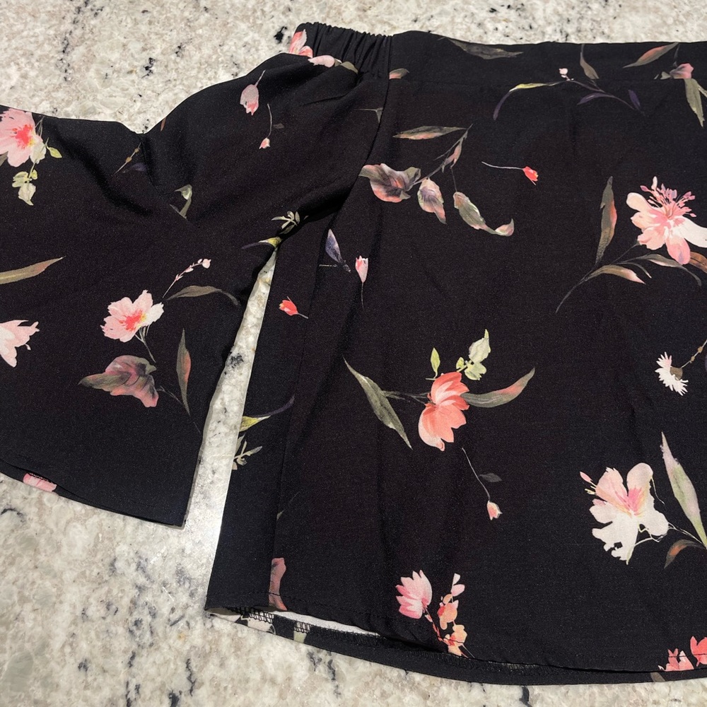 Off shoulder flower blouse !